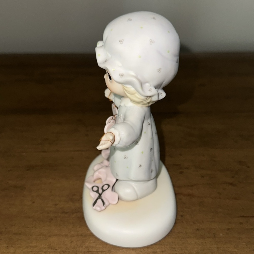 Precious Moments “You Have Touched So Many Hearts” Figurine, 1983 - Picture 4 of 7